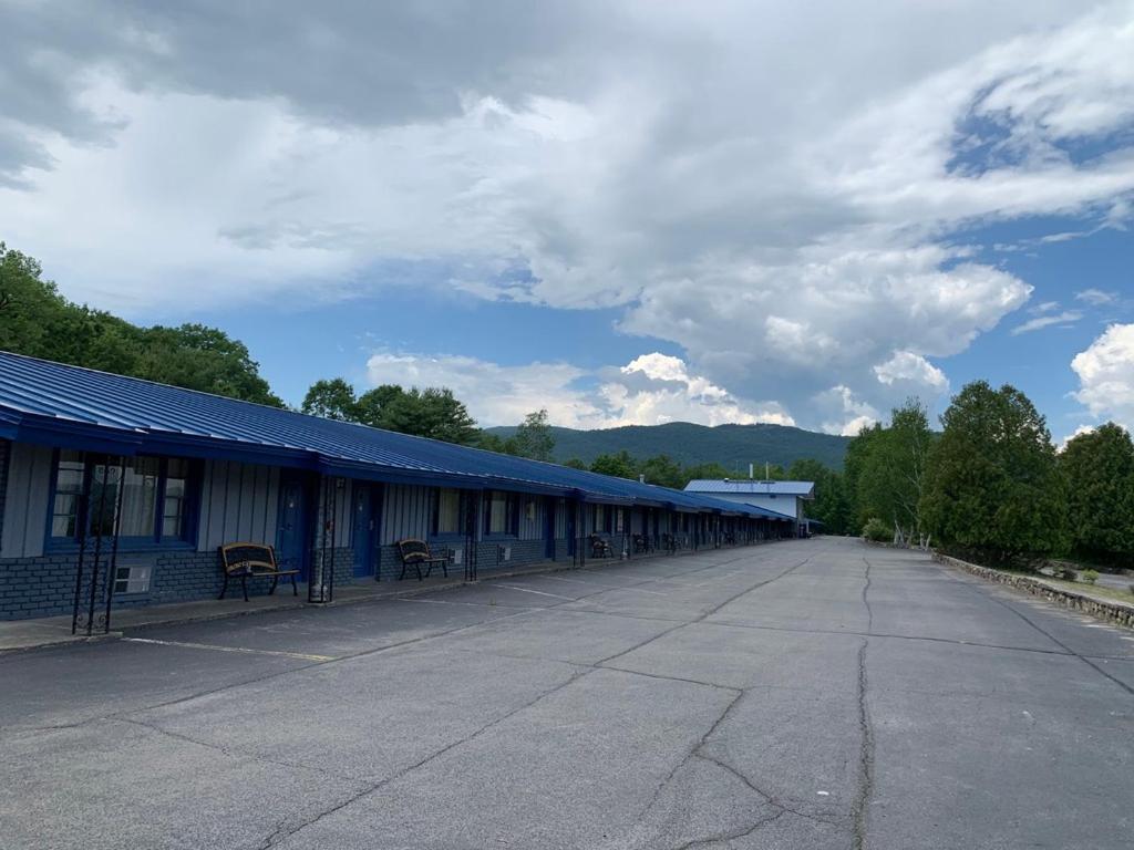 Travelodge By Wyndham Lake George Ny Bagian luar foto